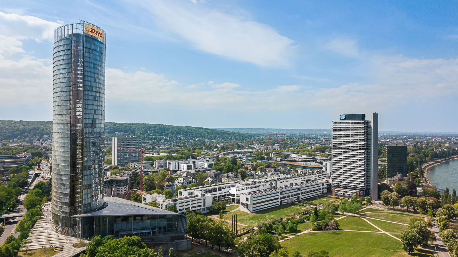 Post-Tower-und-UN-Campus.png